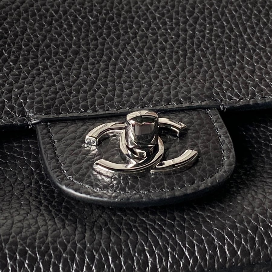 مرجع Chanel Mini Classic Flap، تفصيل الصنع